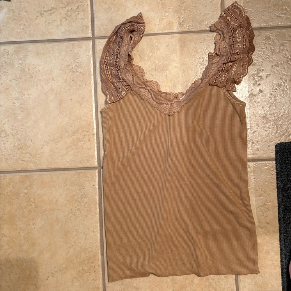 Gimmicks by BKE Brown Lace Trim Camisole